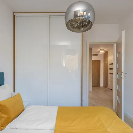 Apartment Nadmorskie Tarasy-basen Fitness Bawialnia Parking W Cenie -