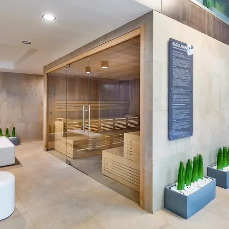 Apartment Nadmorskie Tarasy-basen Fitness Bawialnia Parking W Cenie - Kolobrzeg