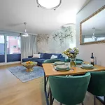 Apartman Nadmorskie Tarasy-basen Fitness Bawialnia Parking W Cenie - Kołobrzeg