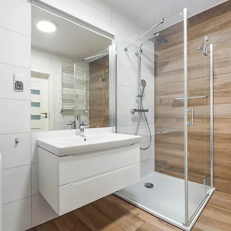 Apartment Nadmorskie Tarasy-basen Fitness Bawialnia Parking W Cenie - *