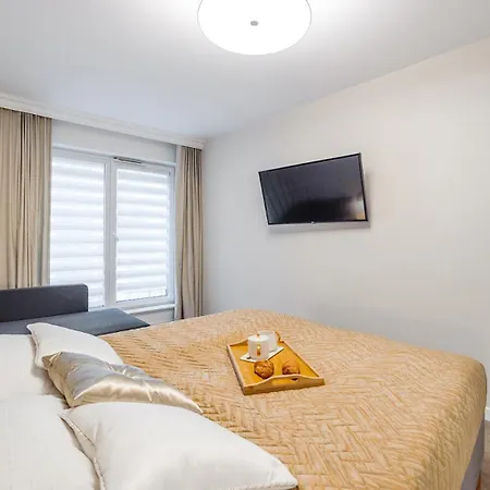 Apartman Nadmorskie Tarasy-basen Fitness Bawialnia Parking W Cenie -