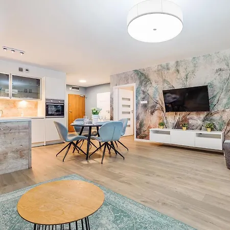 Nadmorskie Tarasy-basen Fitness Bawialnia Parking W Cenie -