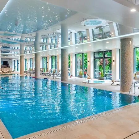 Nadmorskie Tarasy-basen Fitness Bawialnia Parking W Cenie - Kolberg