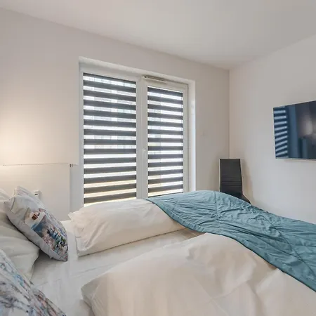 Nadmorskie Tarasy-basen Fitness Bawialnia Parking W Cenie -